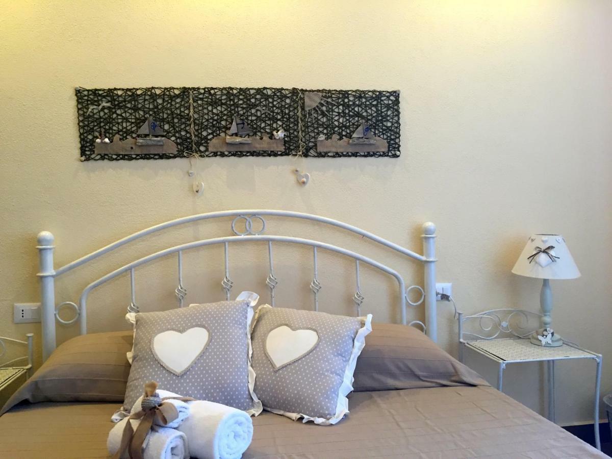 Palmasera Charming Rooms 칼라고노네 외부 사진
