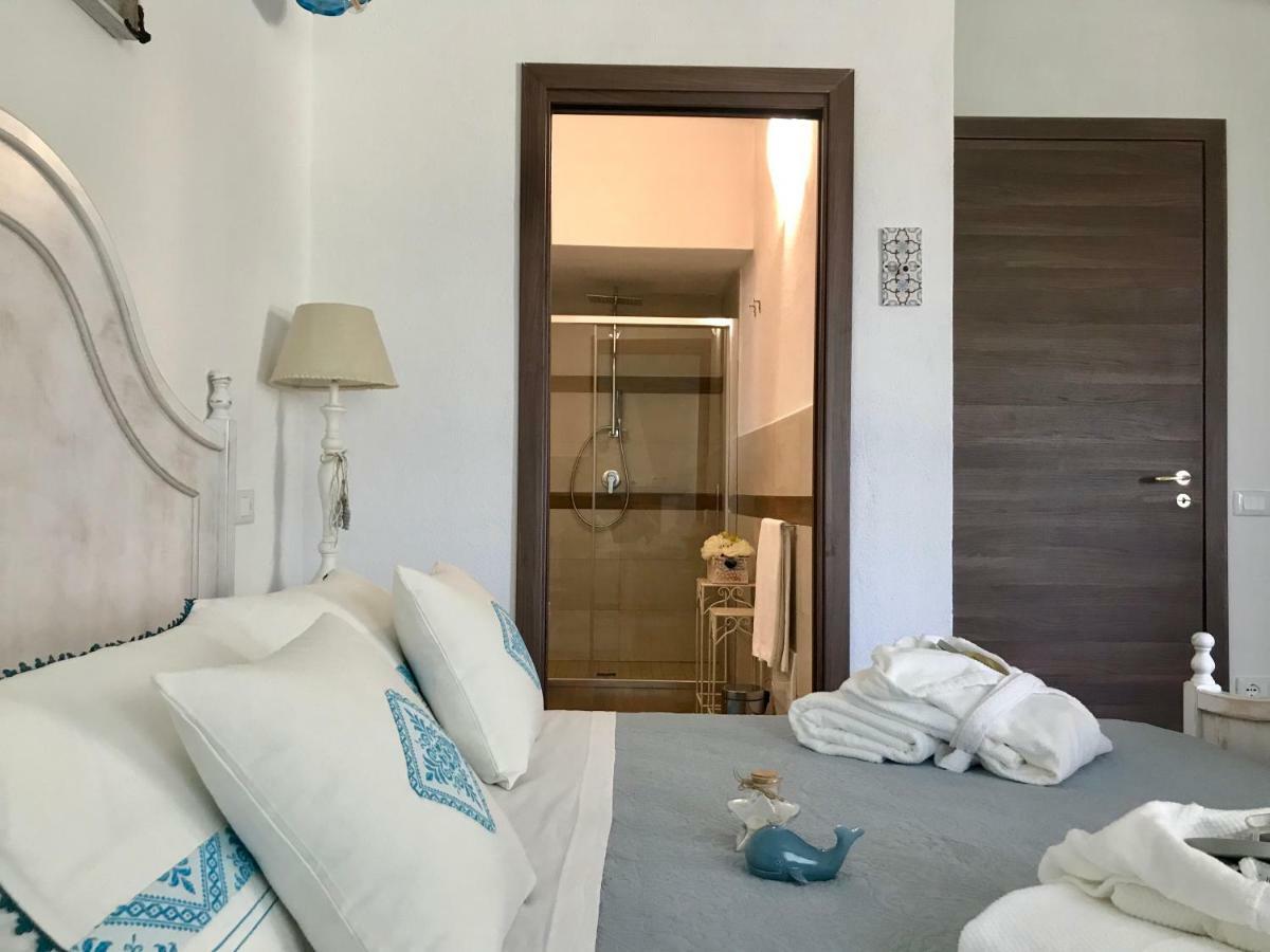 Palmasera Charming Rooms 칼라고노네 외부 사진